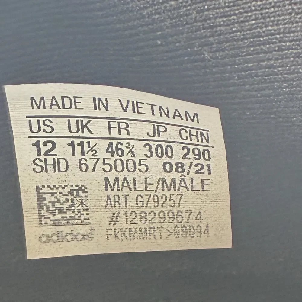Adidas NMD_R1 Black Gum Casual Lifestyle Sneakers Shoes GZ9257 Men's Size 12